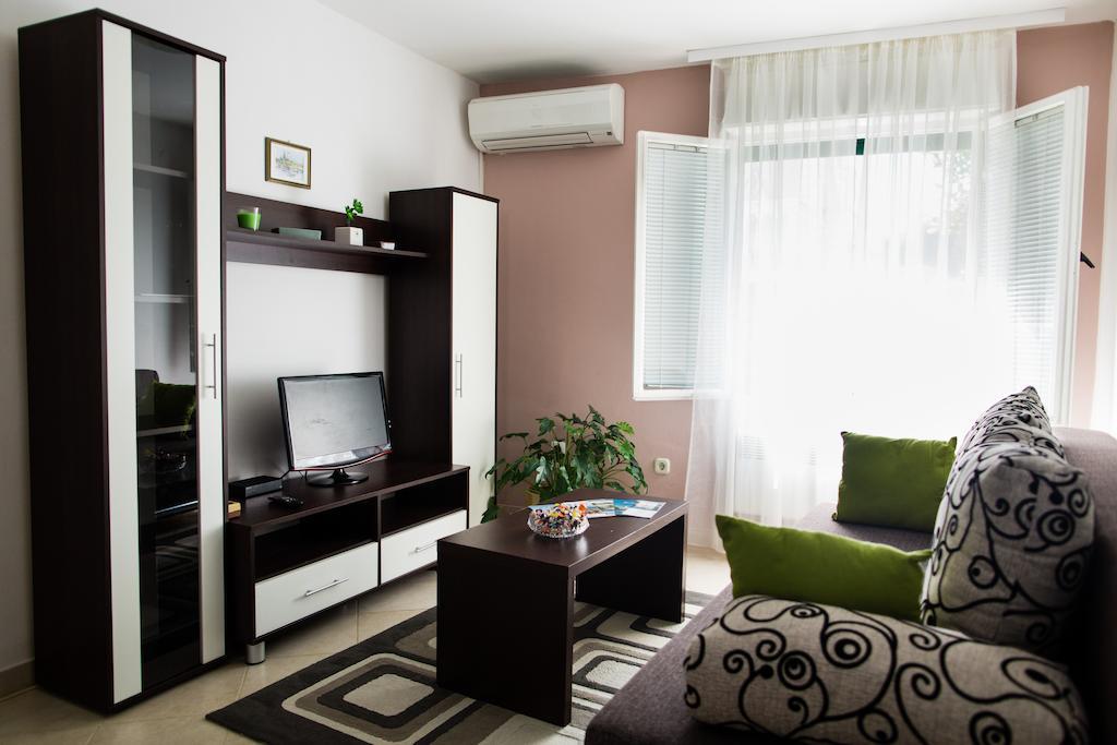Apartments Kanajet Kaštela Rom bilde